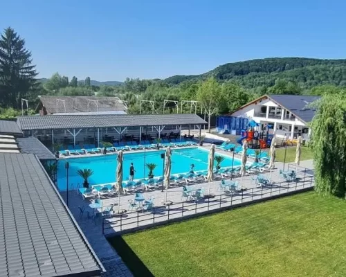 PISCINA DE SUS